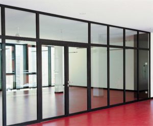 Противопожарная перегородка с дверным блоком / серия FRM5407